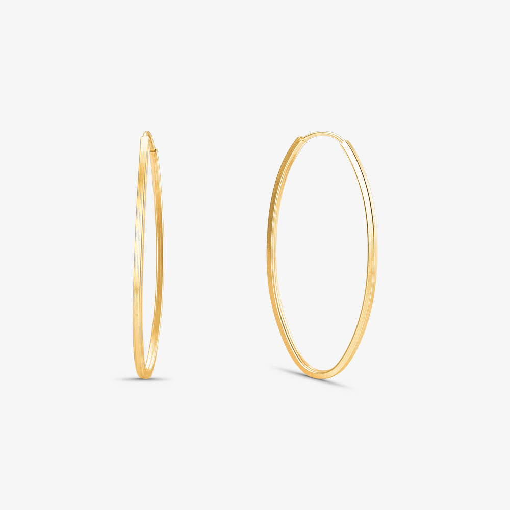 Brinco Argola Fio Quadrado Froma Oval em Ouro Amarelo 18K