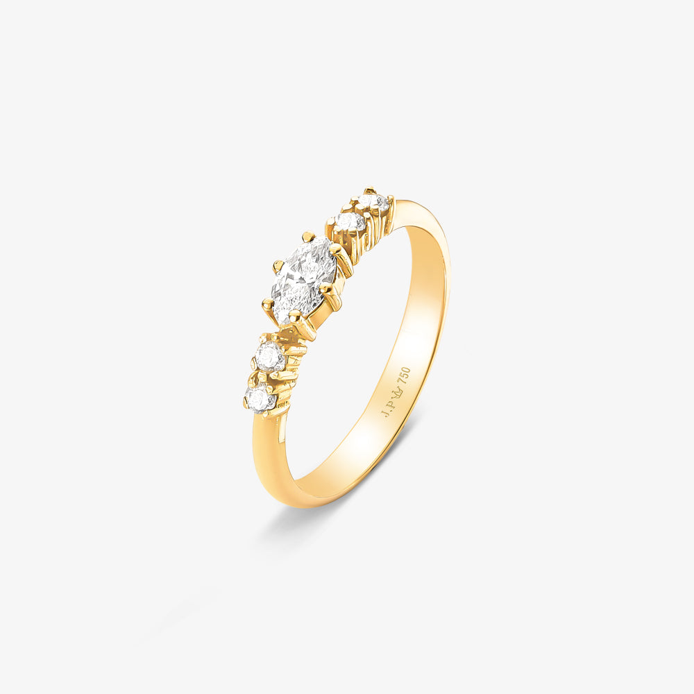 Anel Solitário Navete com Diamante em Ouro Amarelo 18K
