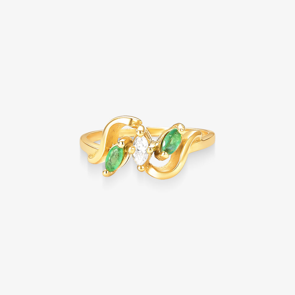 Anel Bela com Diamante e Esmeraldas Naturais em Ouro Amarelo 18K