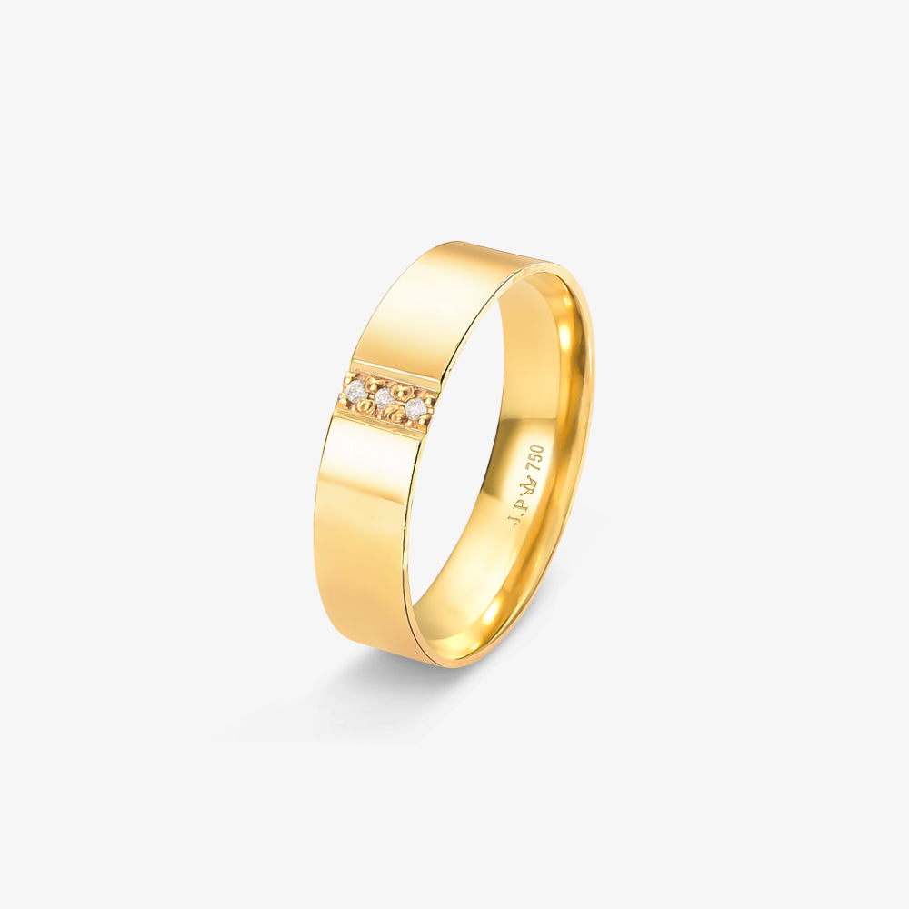 Aliança Selene Comfort com Pedras em Ouro Amarelo 18K, 4,80mm